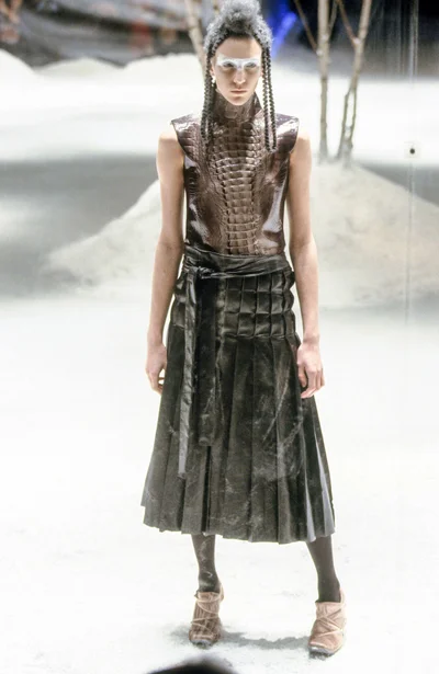 Look 8